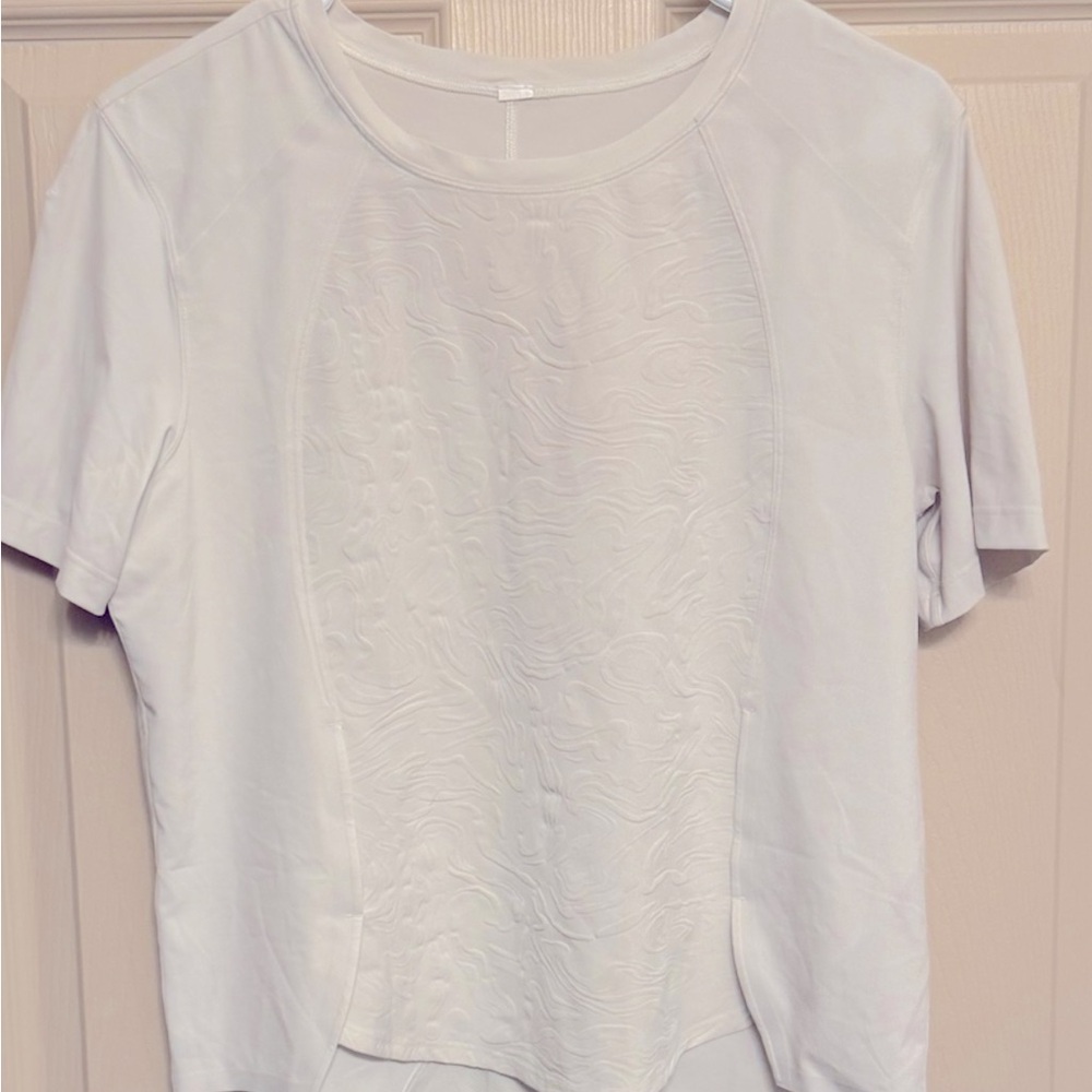 Lululemon Lightweight Stretch Running T Shirt Airflow Emboss Bone Size 8